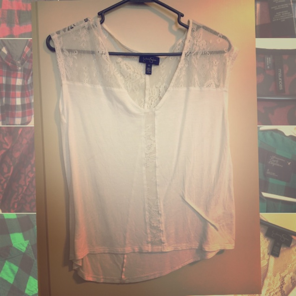 Jessica Simpson delicate top